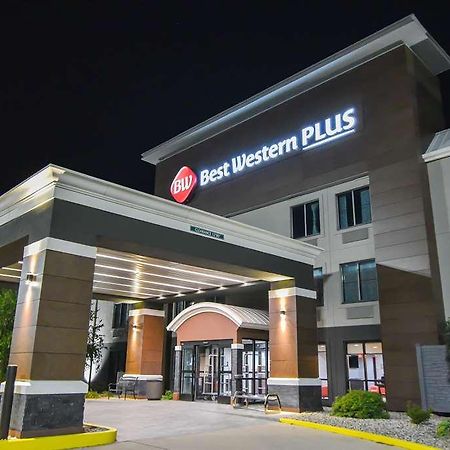 Best Western Plus Lafayette Hotel University Area Buitenkant foto