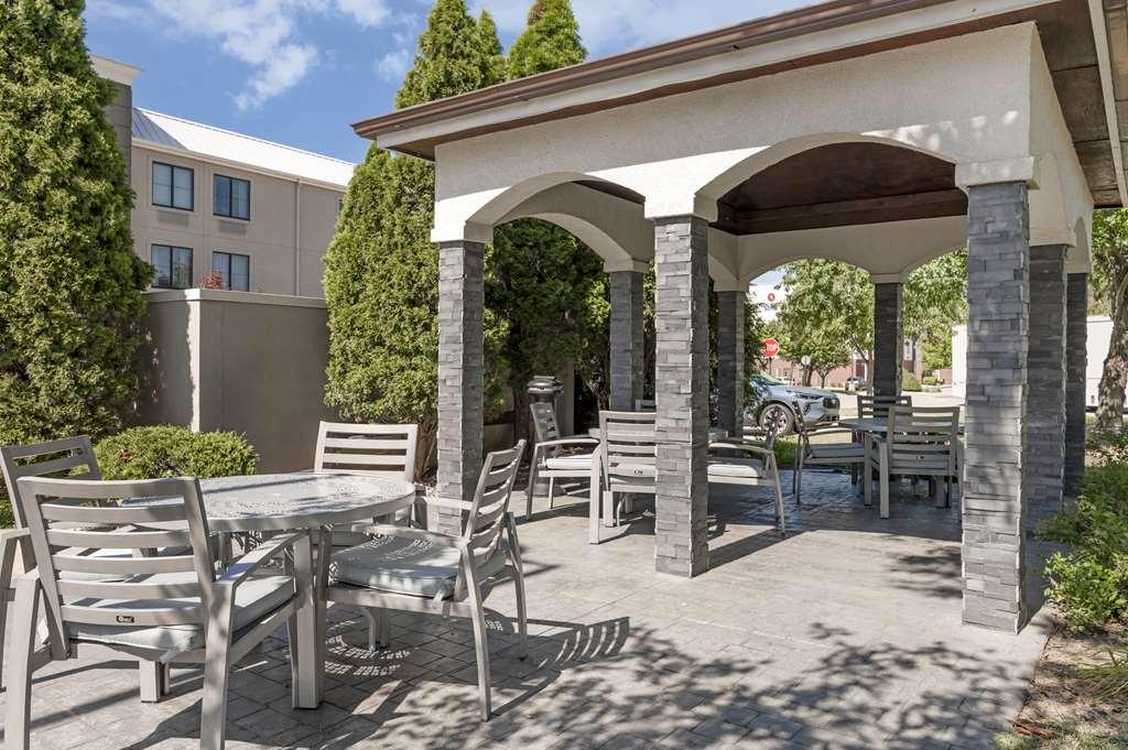 Best Western Plus Lafayette Hotel University Area Faciliteiten foto